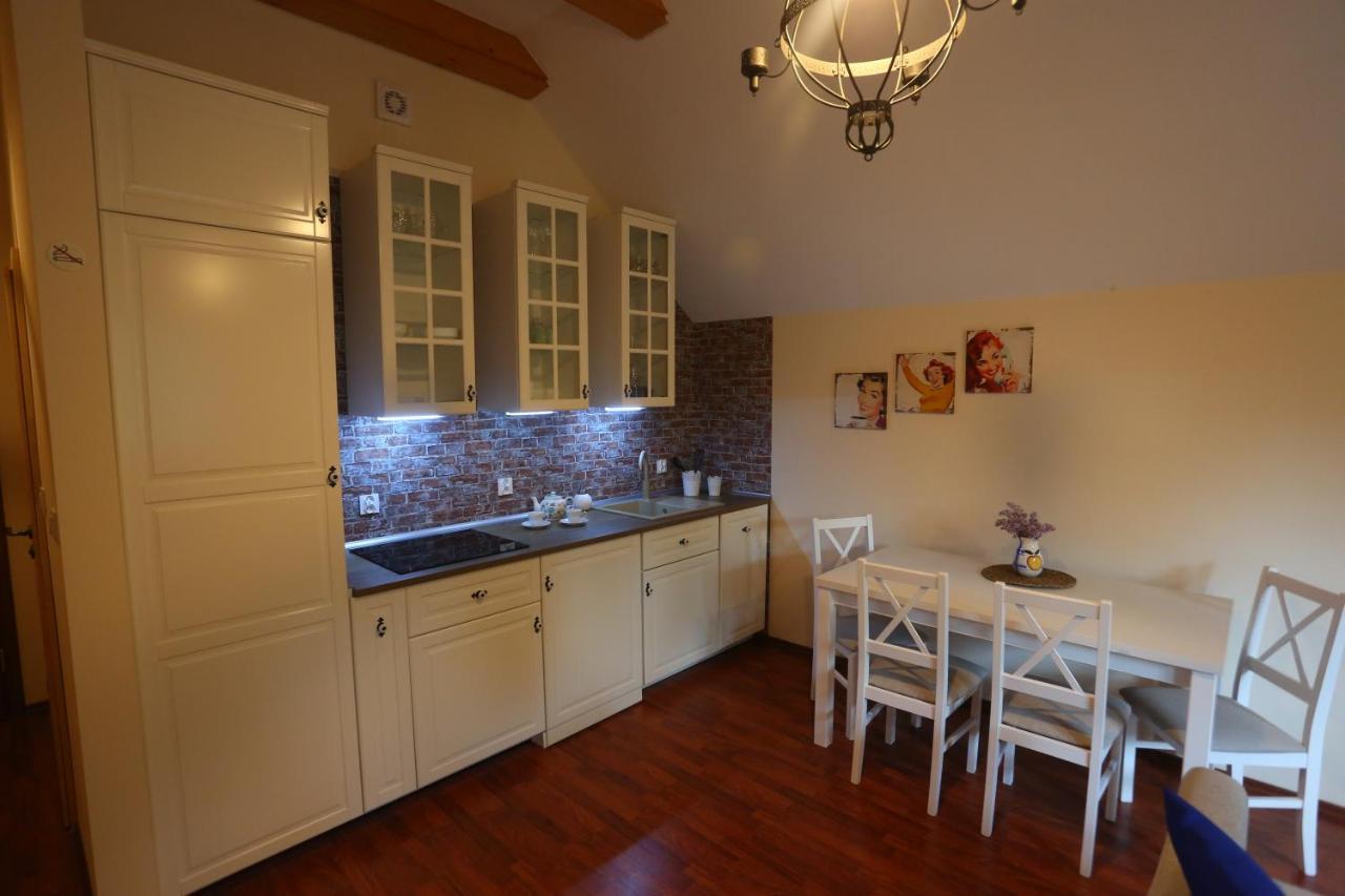 Domek I Apartamenty Zacisze เบรนนา ภายนอก รูปภาพ