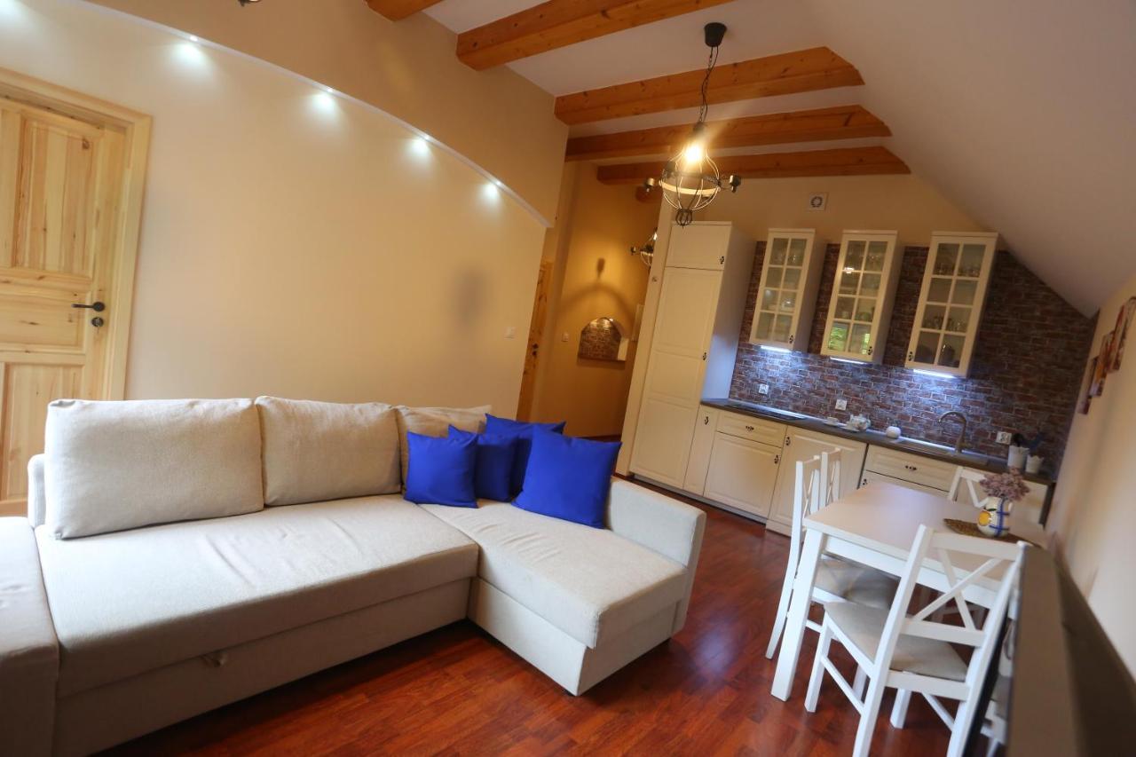 Domek I Apartamenty Zacisze เบรนนา ภายนอก รูปภาพ