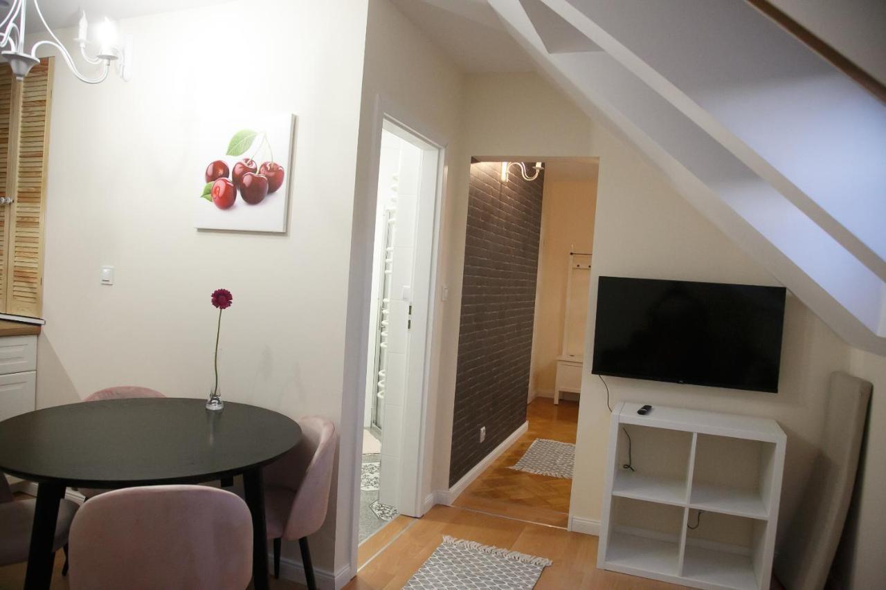 Domek I Apartamenty Zacisze เบรนนา ภายนอก รูปภาพ